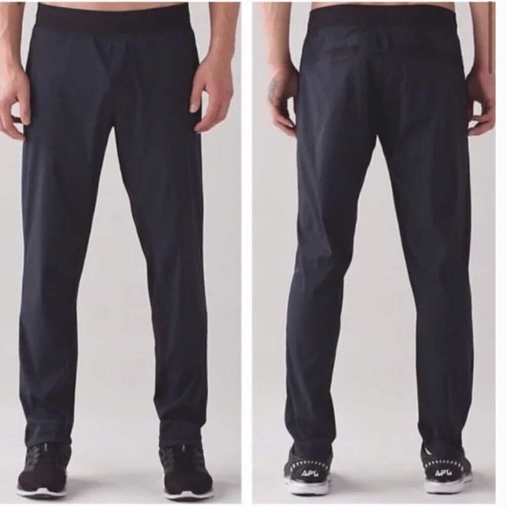 Lululemon Men's Great Wall Pant in True Navy Size Large
